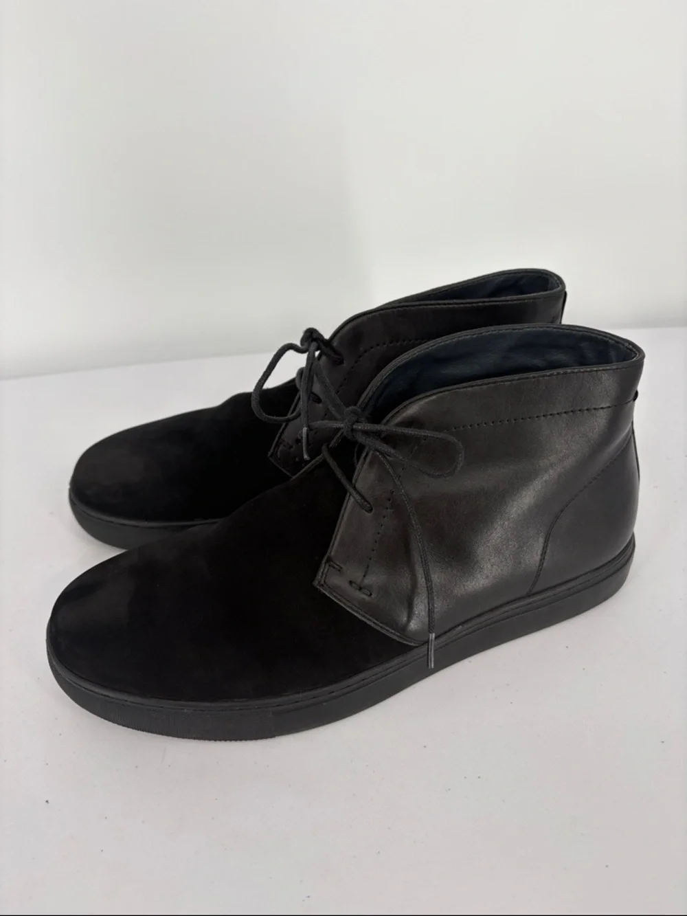 🦥 English Laundry  Black Leather & Suede Chukka Boots